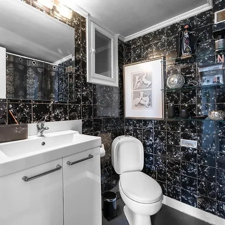 Arthall, Nilie Hospitality Mgmt Apartament *